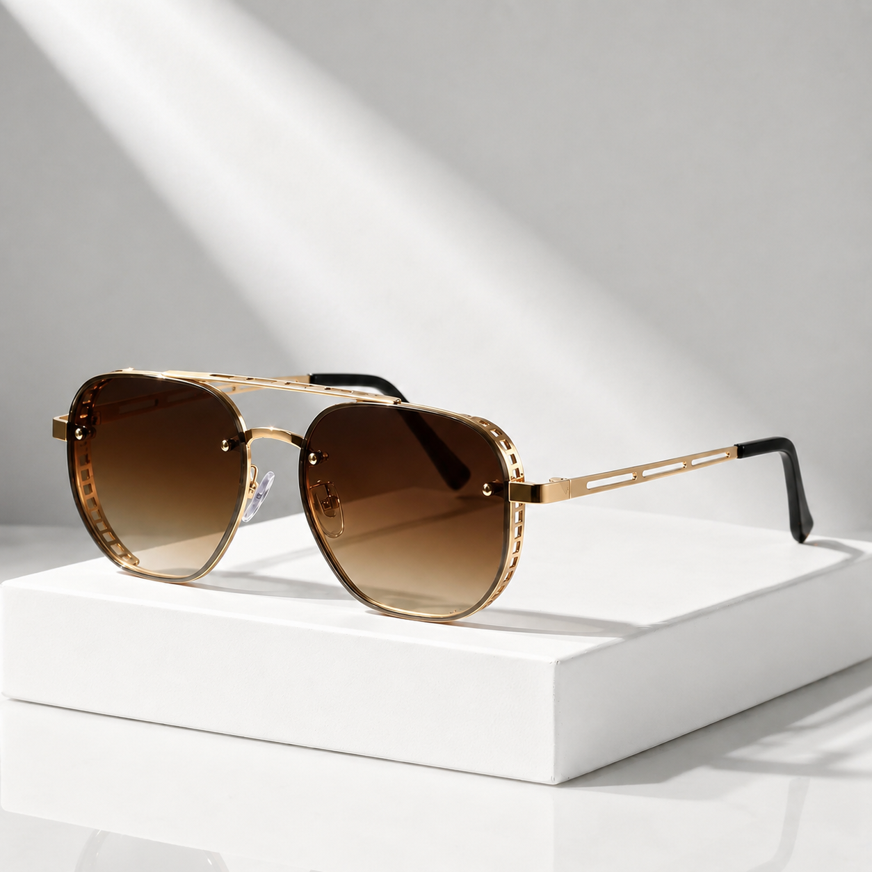 Monarch Aviators