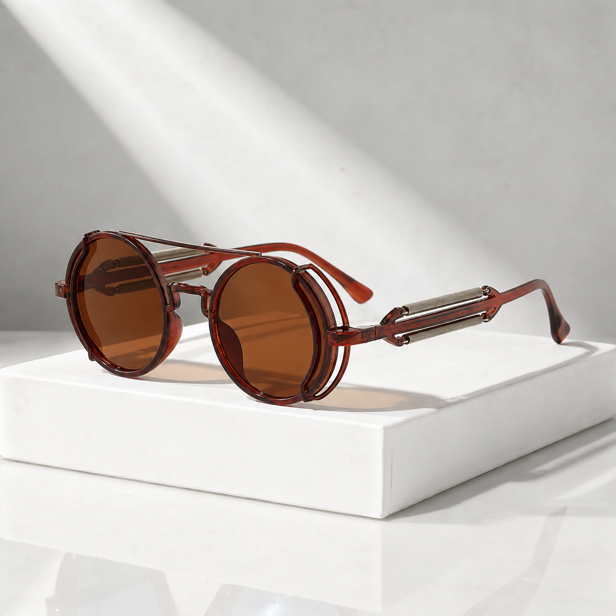 Vanguard Round Glasses