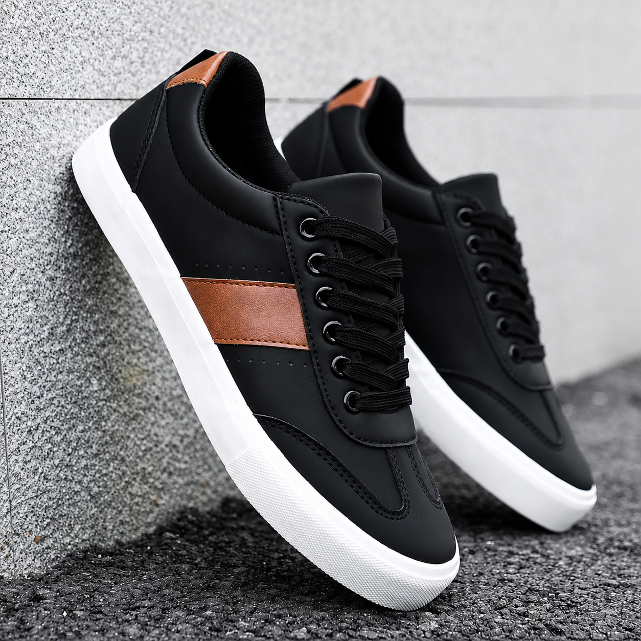 Ryder Court Sneakers