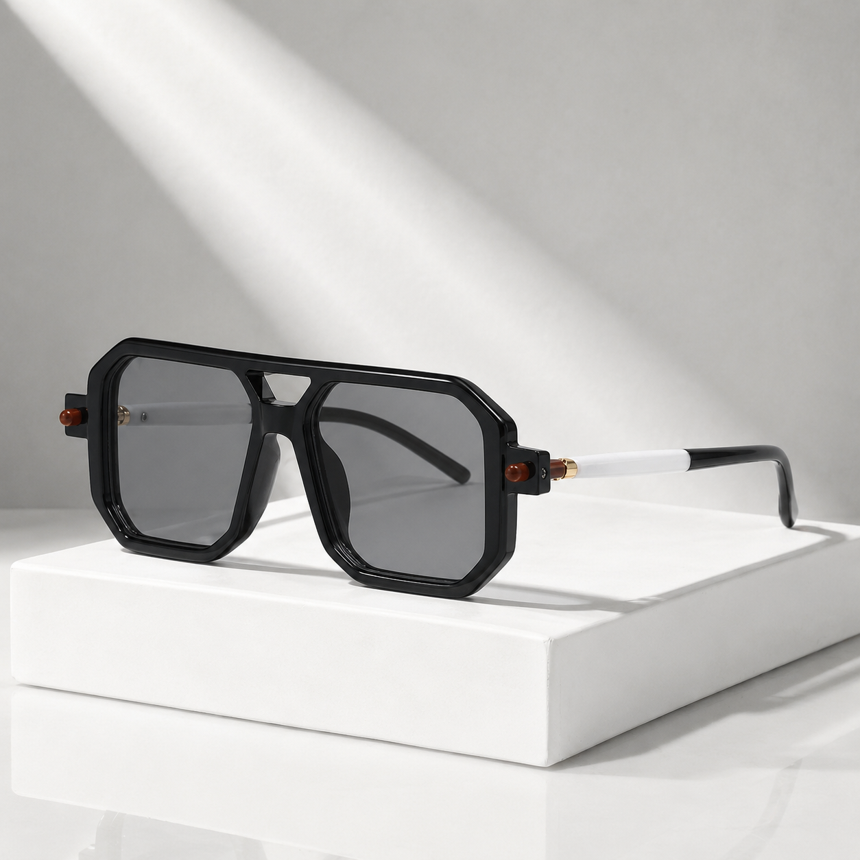 Hudson Sculpt Glasses