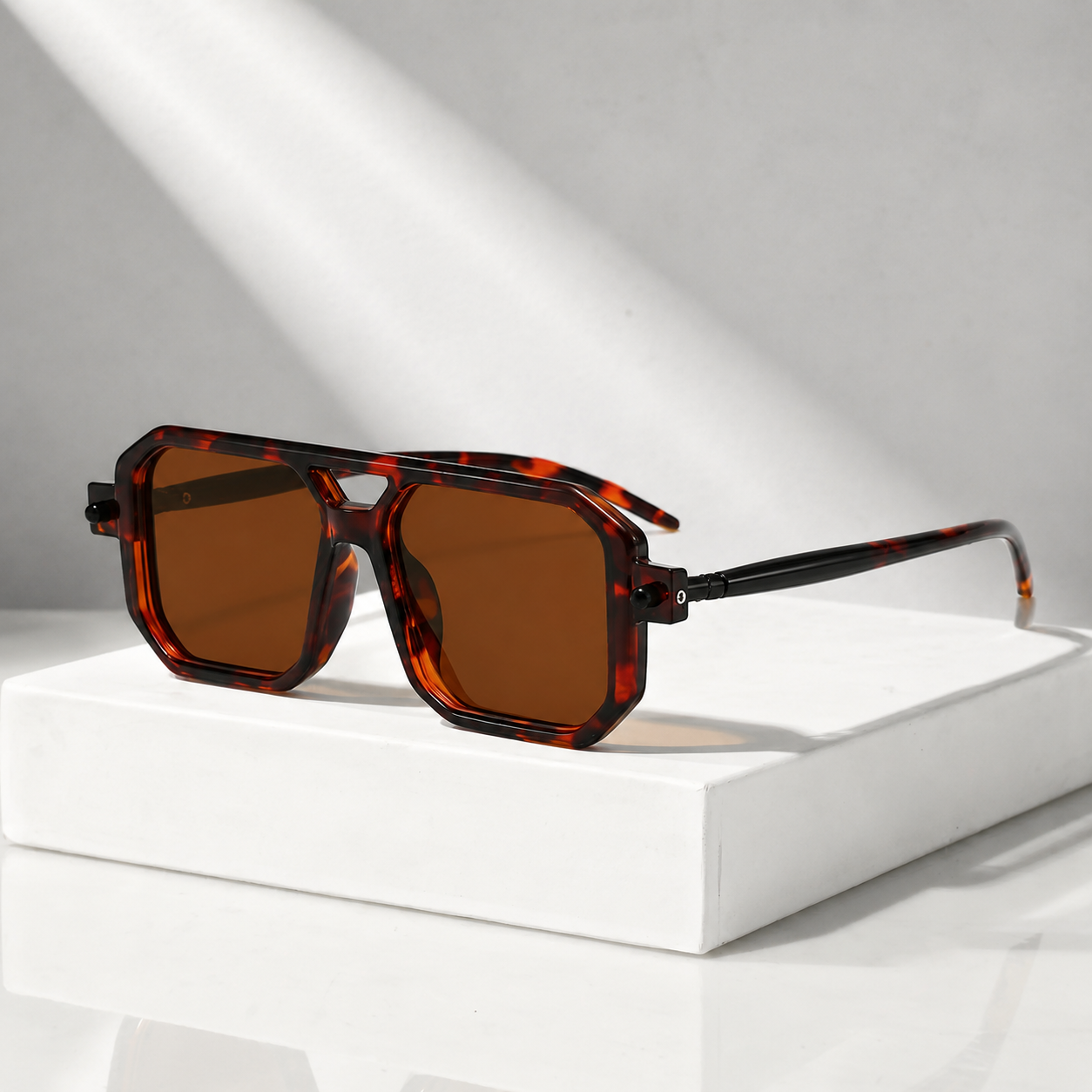 Hudson Sculpt Glasses