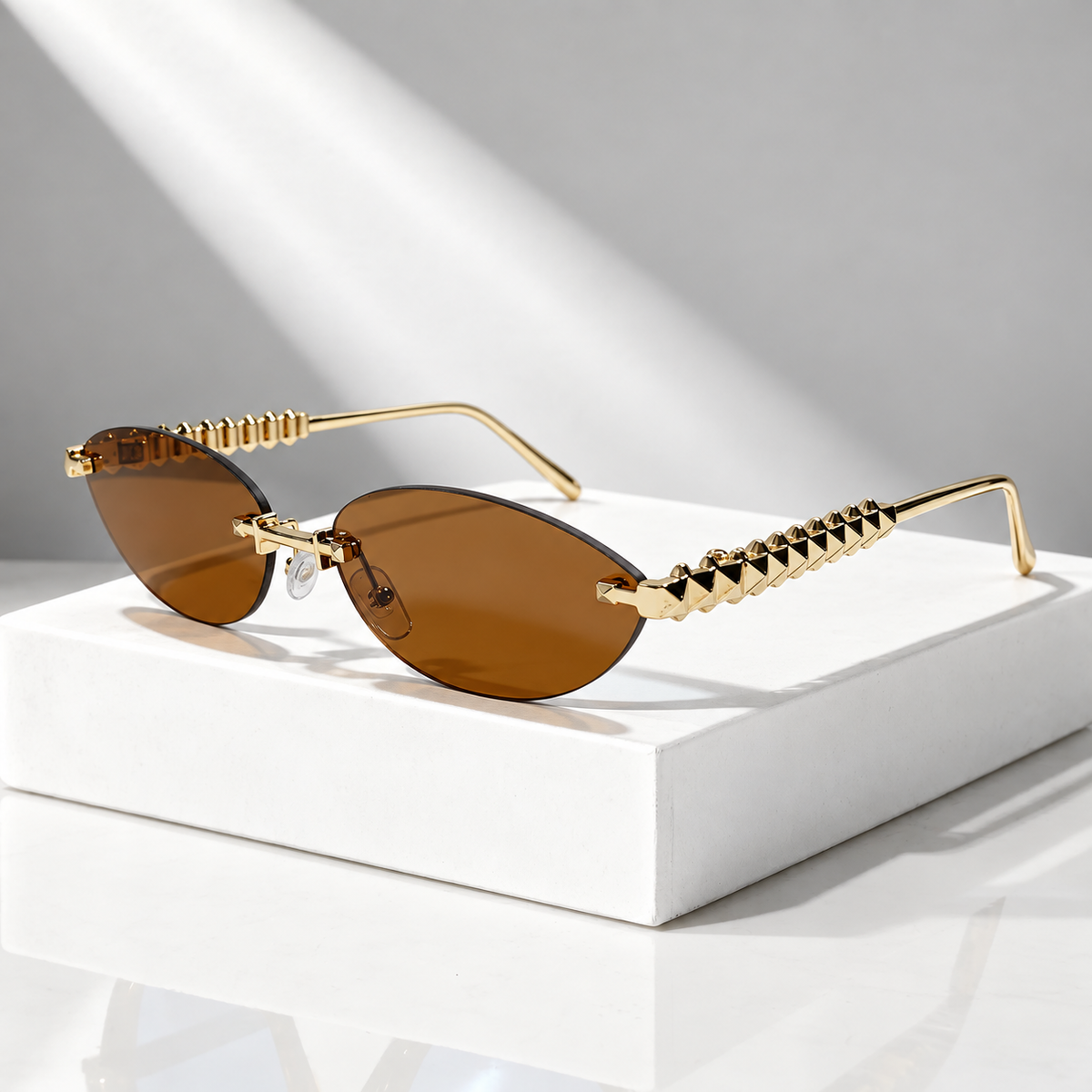 Solenne Cat Eye Sunglasses