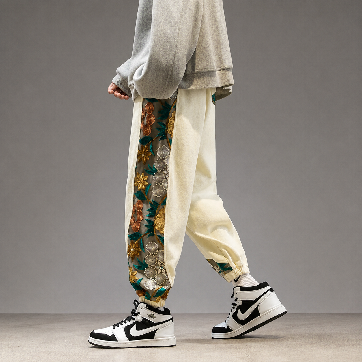 Kuro Floral Joggers